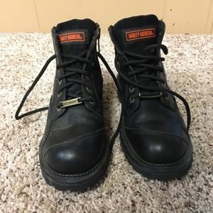 Harley Davidson riding boots for women. Size 7.6